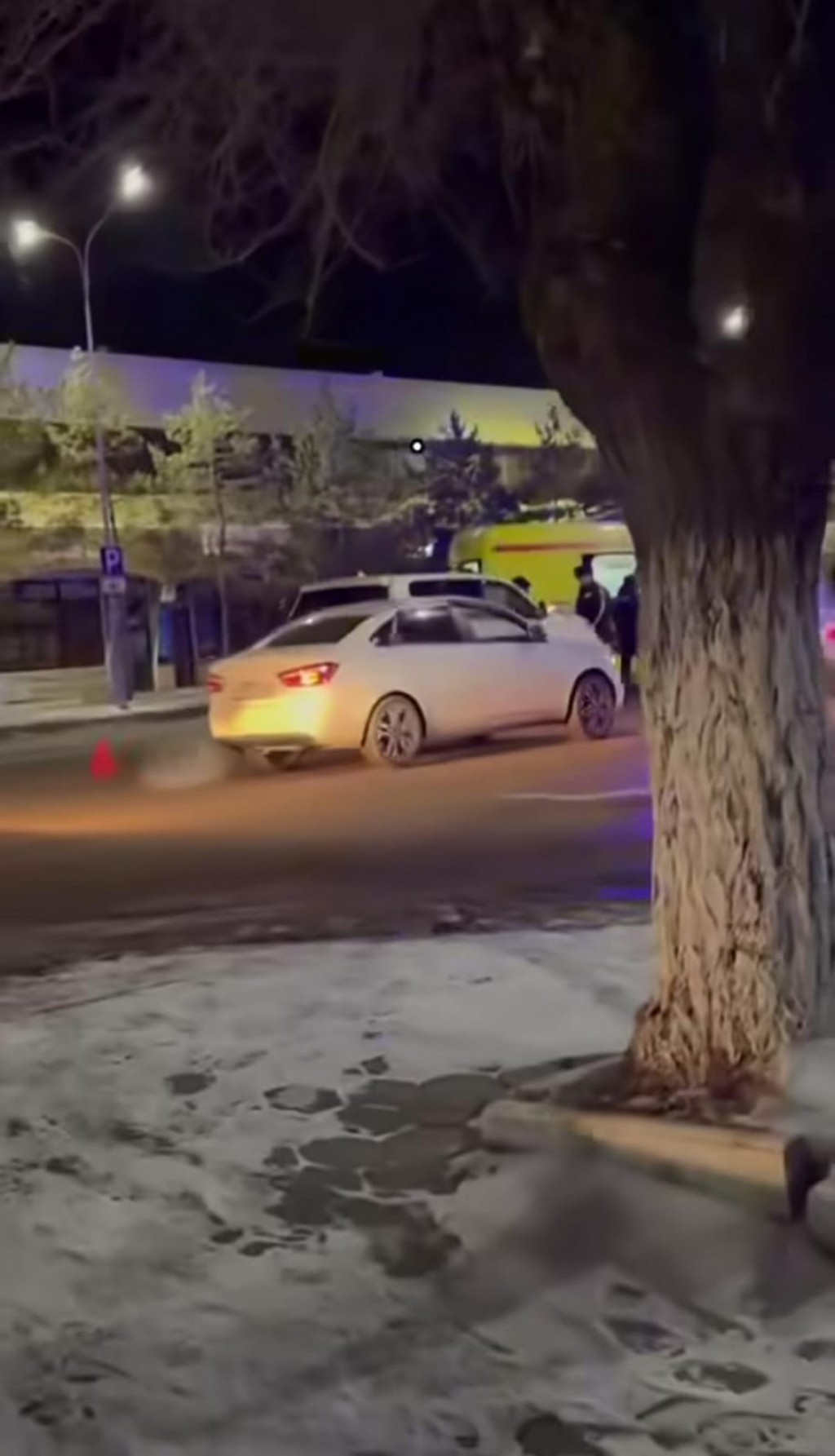 В Темиртау оштрафовали попавшего под машину пешехода