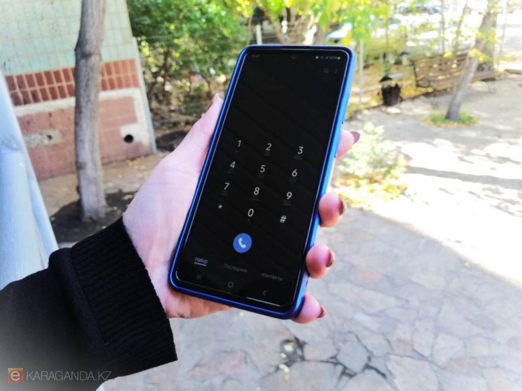 Смартфон стал «кирпичом»: сколько IMEI-кодов попали в чёрный список