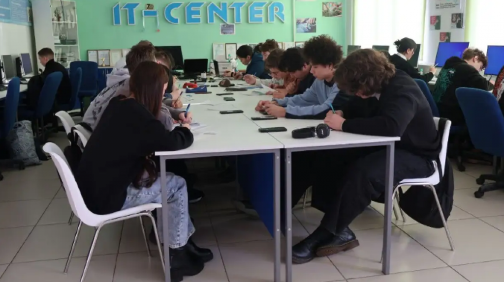 10 колледжей интернационализируют в РК