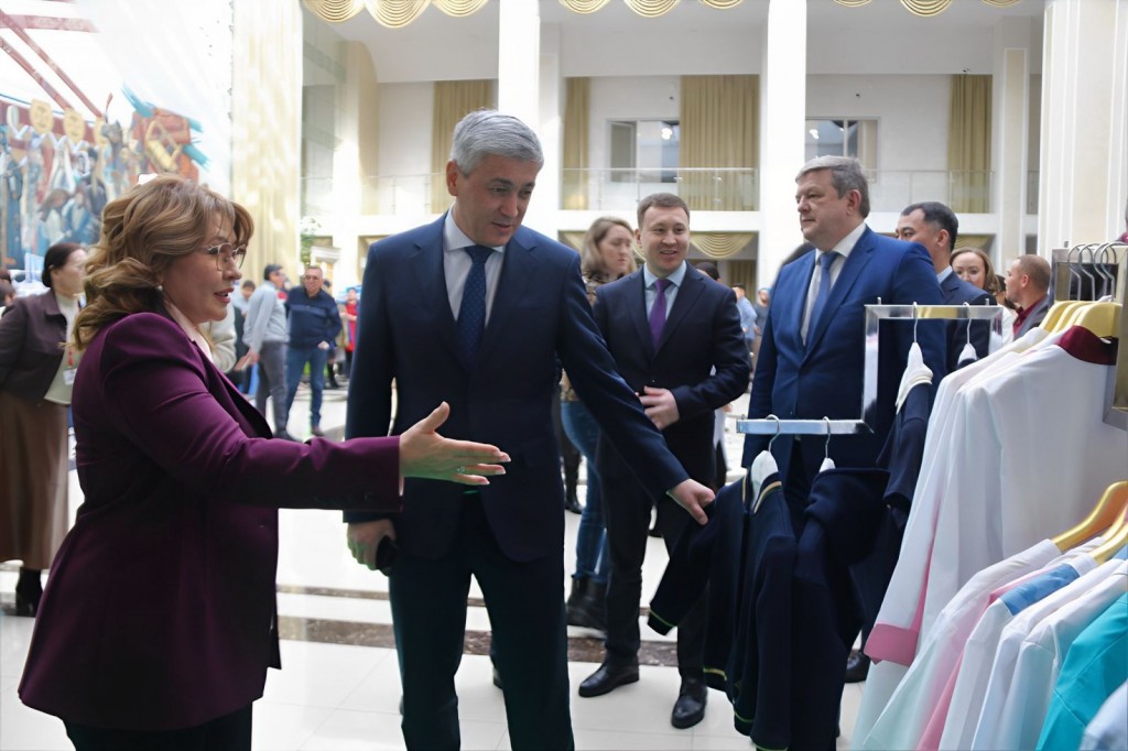 В Караганде прошла выставка предприятий легкой промышленности