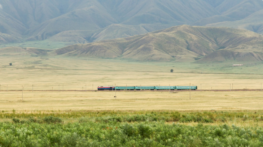 В Казахстане изменили правила продажи билетов на поезд: что нового