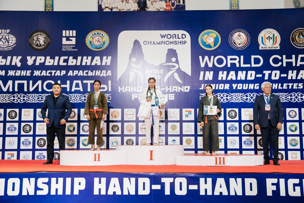 Семь медалей чемпионата мира по рукопашному бою взяли карагандинцы
