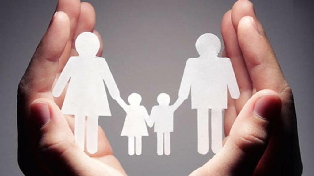 В Караганде организуют выездное социальное бюро «Семья и женщины»