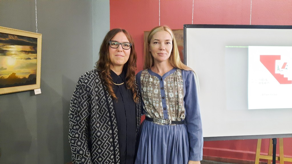 Исследование культурного наследия: художница из Канады побывала в Караганде