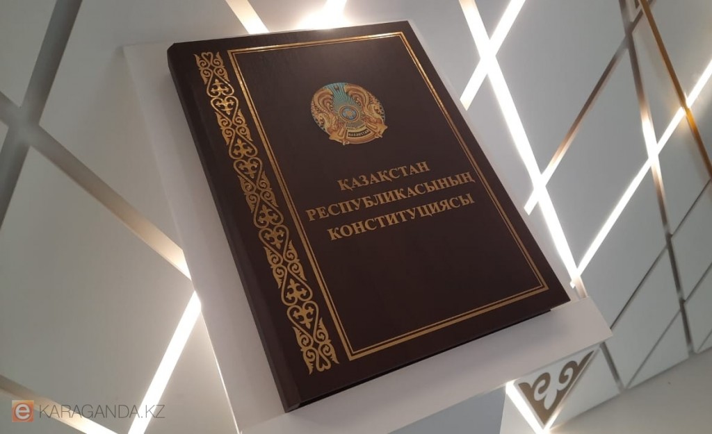 В Казахстане завершилось голосование на референдуме: начат подсчет голосов