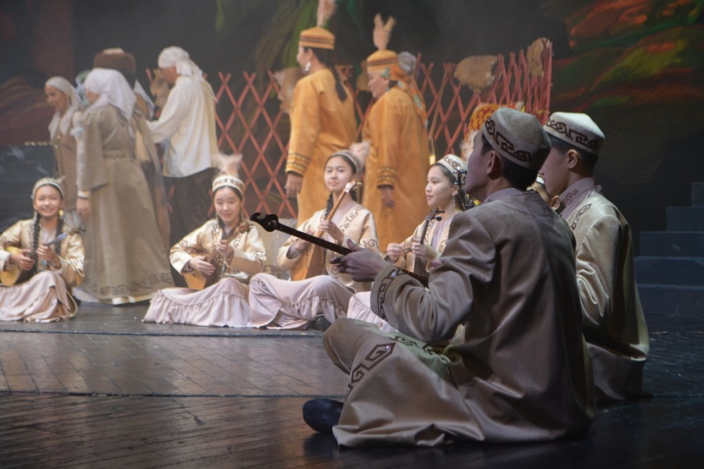 Музыкальный спектакль о Таттимбете поставили в Караганде