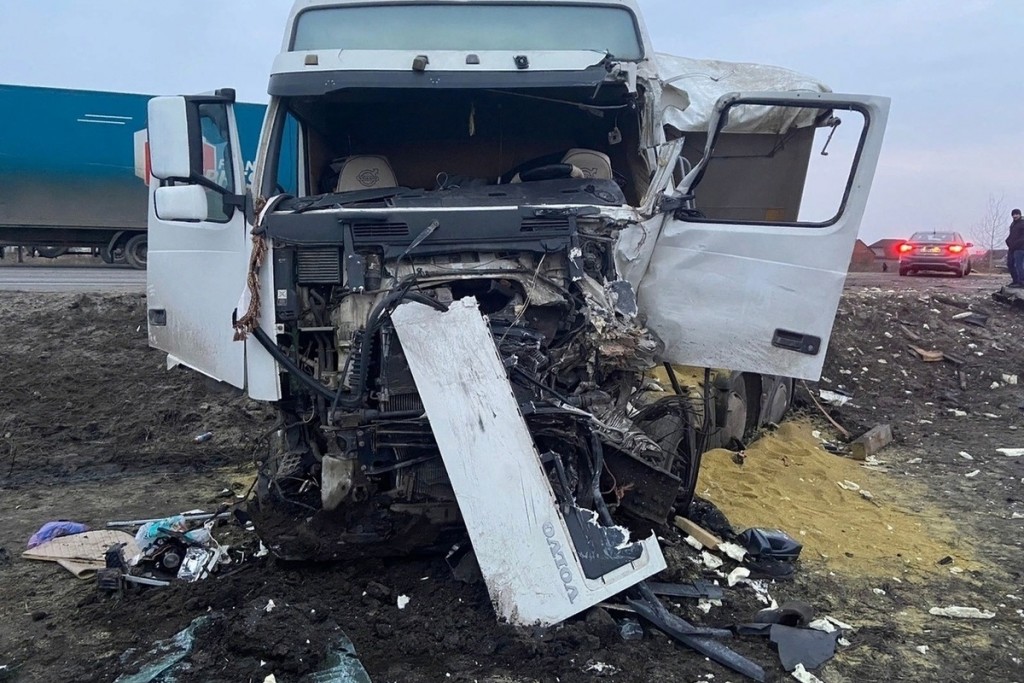 Два человека погибли в ДТП с участием грузовиков MAN на трассе Караганда — Балхаш