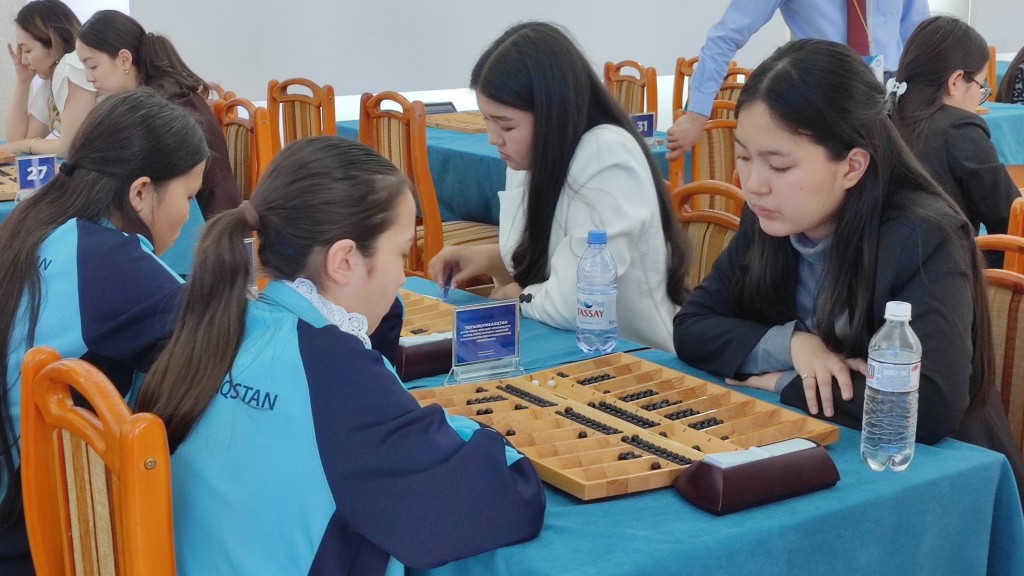 Залдар мен ваучерлердің жетіспеушілігі: Министрлік балалардың секцияларға қол жетімділігі үшін қалай күреседі