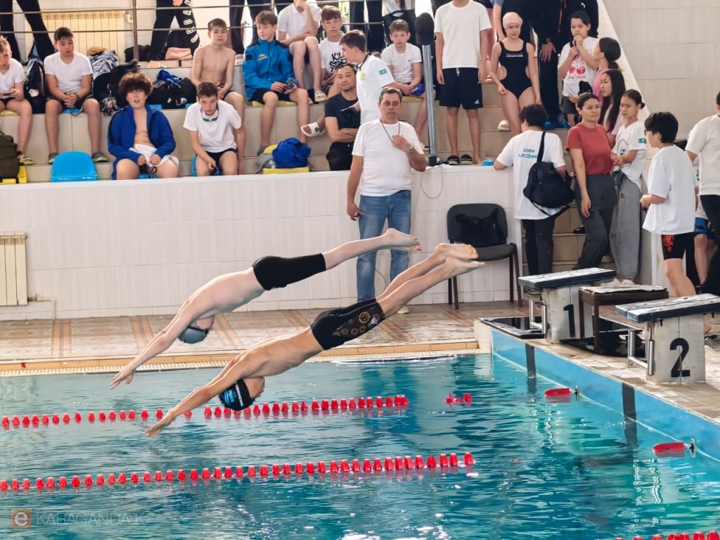 В Караганде стартовал Открытый Кубок «Спартака» по плаванию
