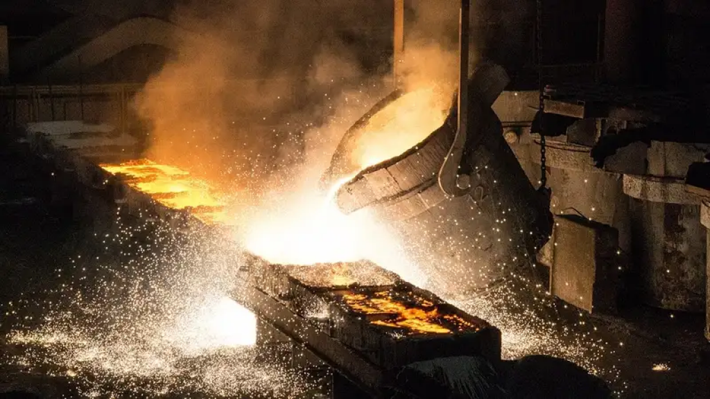 Каждое третье воскресенье июля в Казахстане отмечают День металлурга