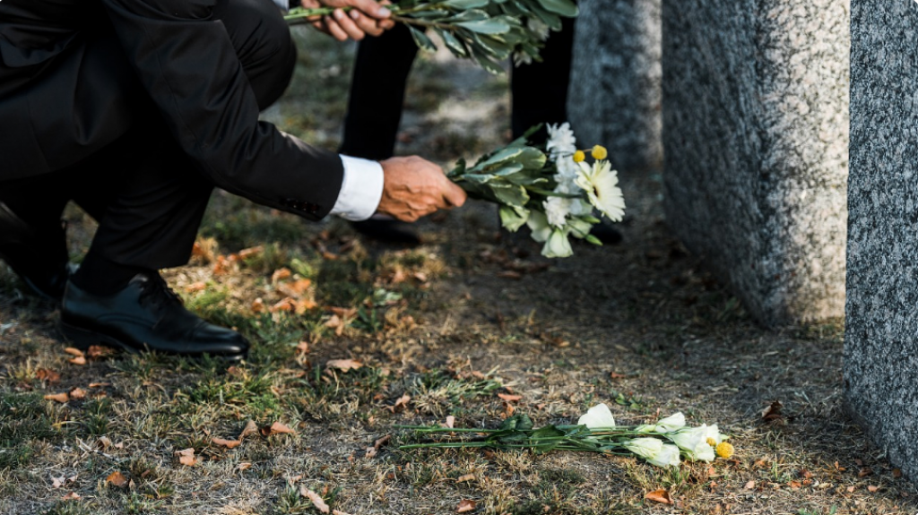 Наказывать за продажу мест на кладбищах намерены в Казахстане