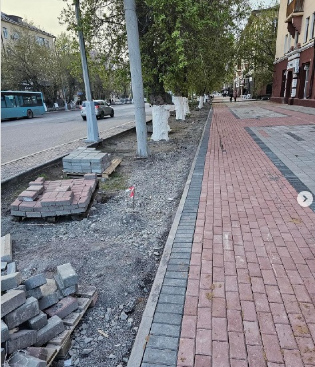 Останется ли газон на проспекте Бухар жырау после реконструкции