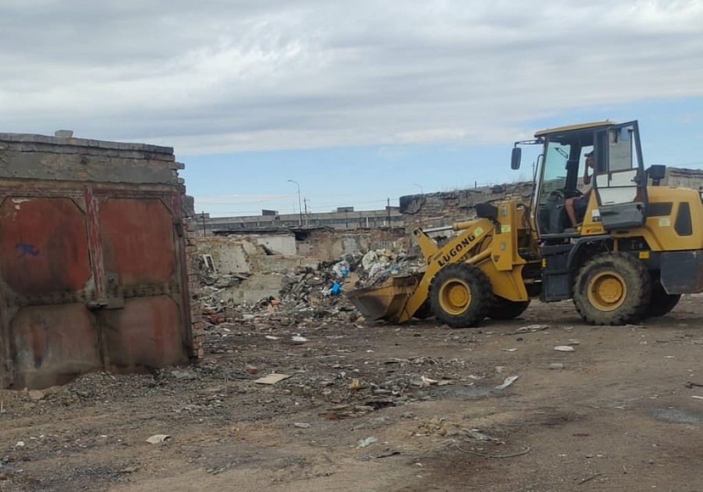 В Карагандинской области восемь акимов оштрафовали за размещение несанкционированных свалок