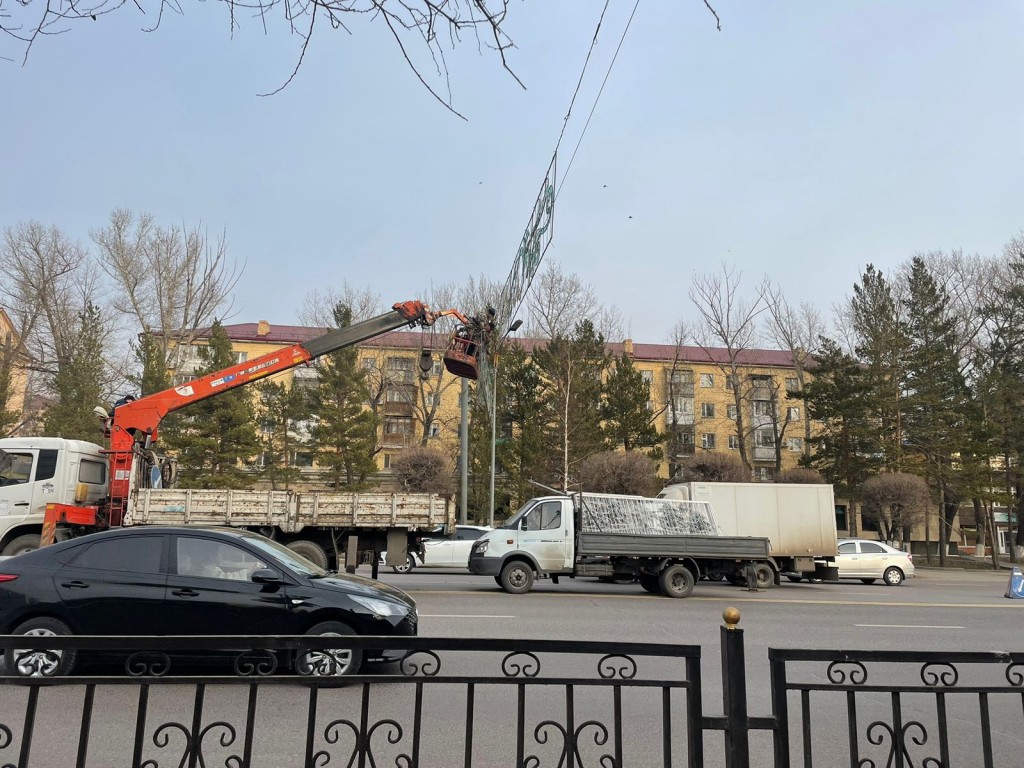 Караганду начали украшать к зиме