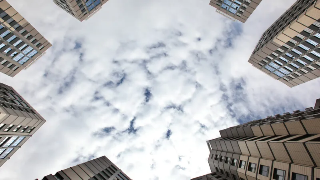 КСК надо перерегистрировать до 17 июля 2026 года: в Казахстане началась жилищная реформа