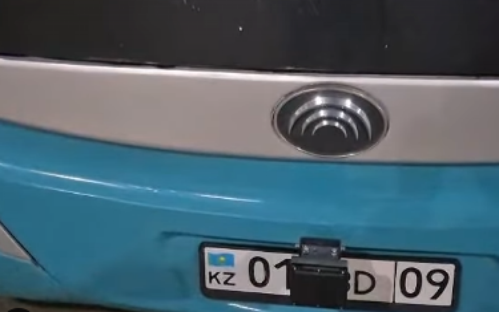 Жасырын бақылау: Қарағандыда автобустар мен жедел жәрдем машиналарында жылдамдық өлшегіштер сыналуда