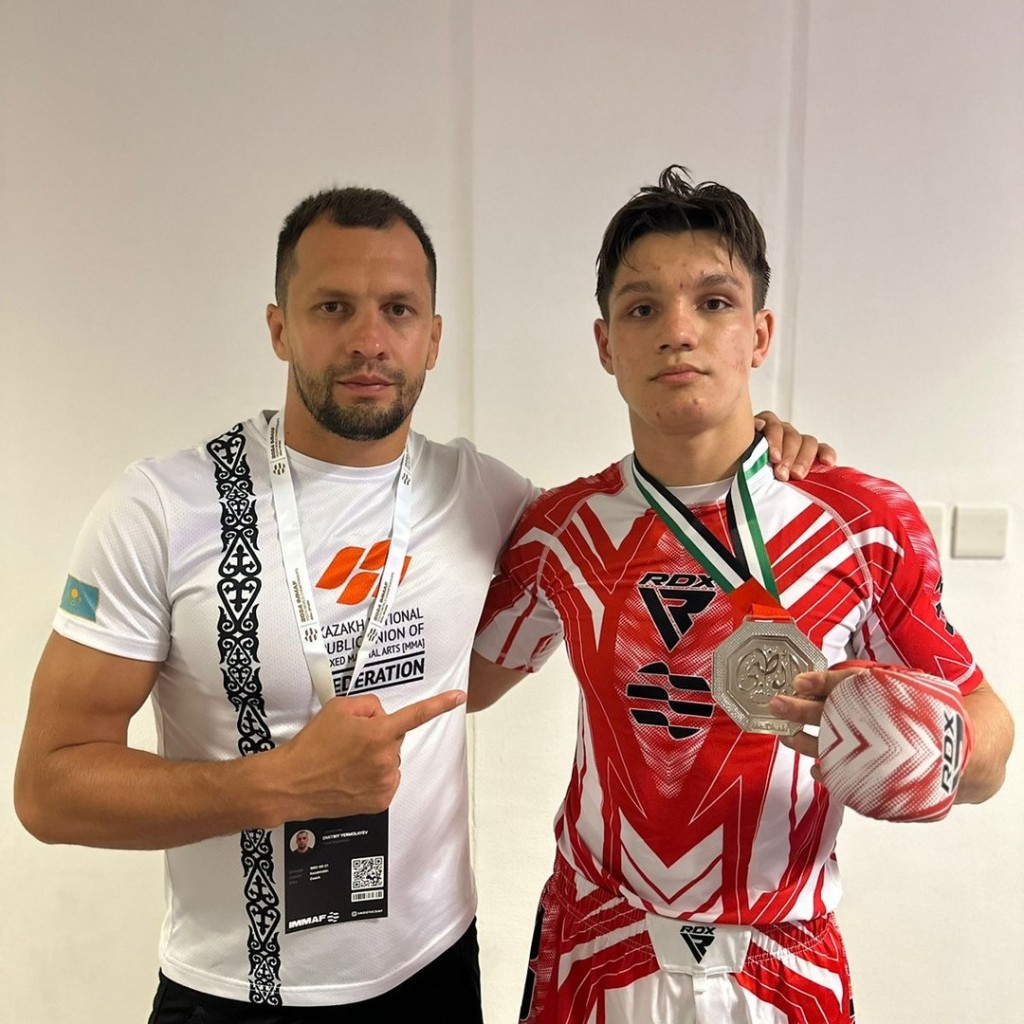 Карагандинский борец стал серебряным призером чемпионата мира