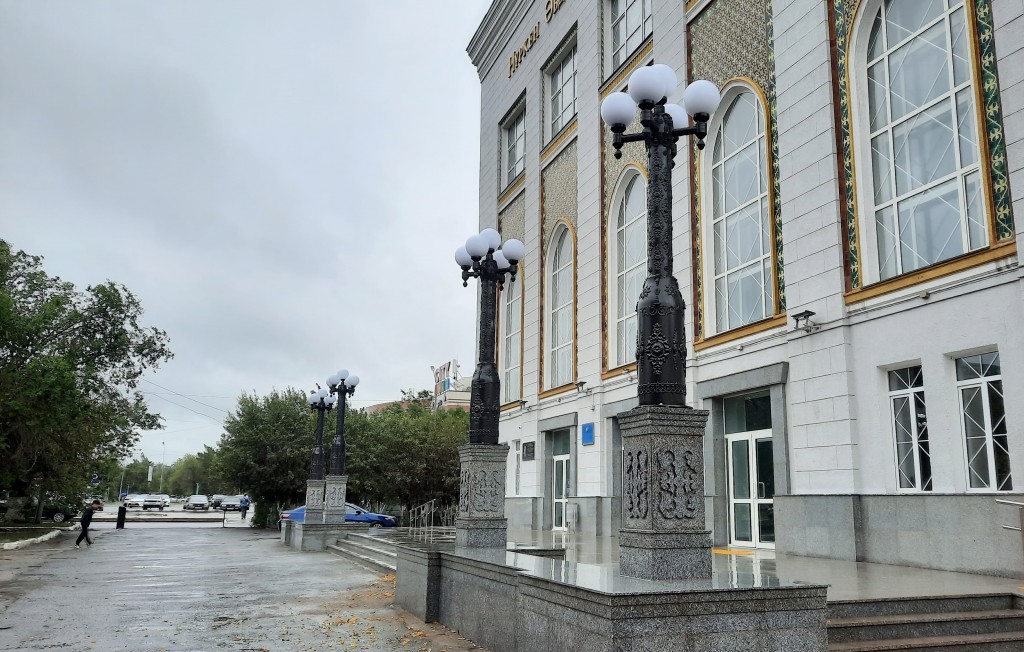 Карагандинский дворец спорта после ремонта. Насколько сильно изменился облик здания?