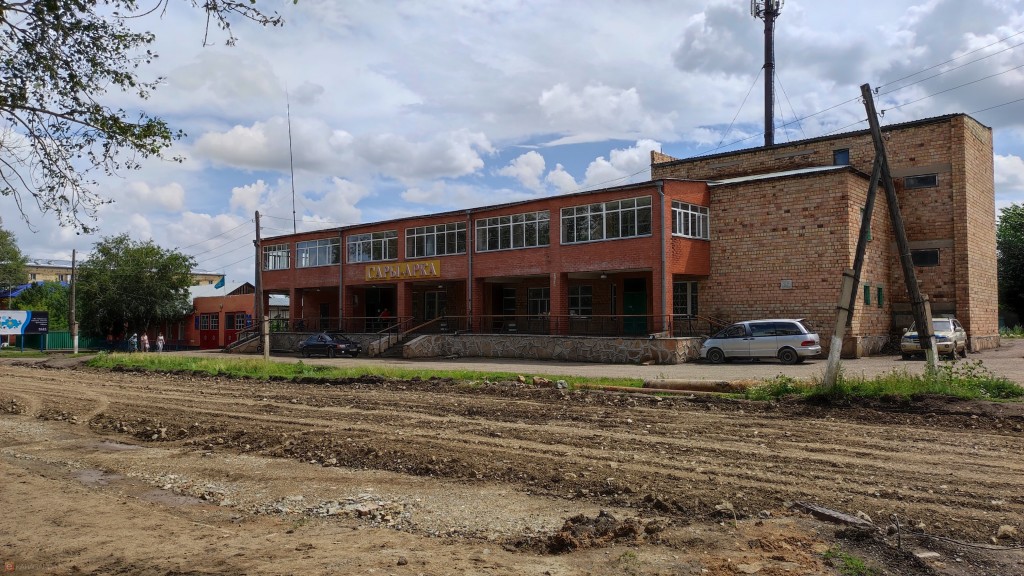 В Каркаралинске приступили к капитальному ремонту главной улицы