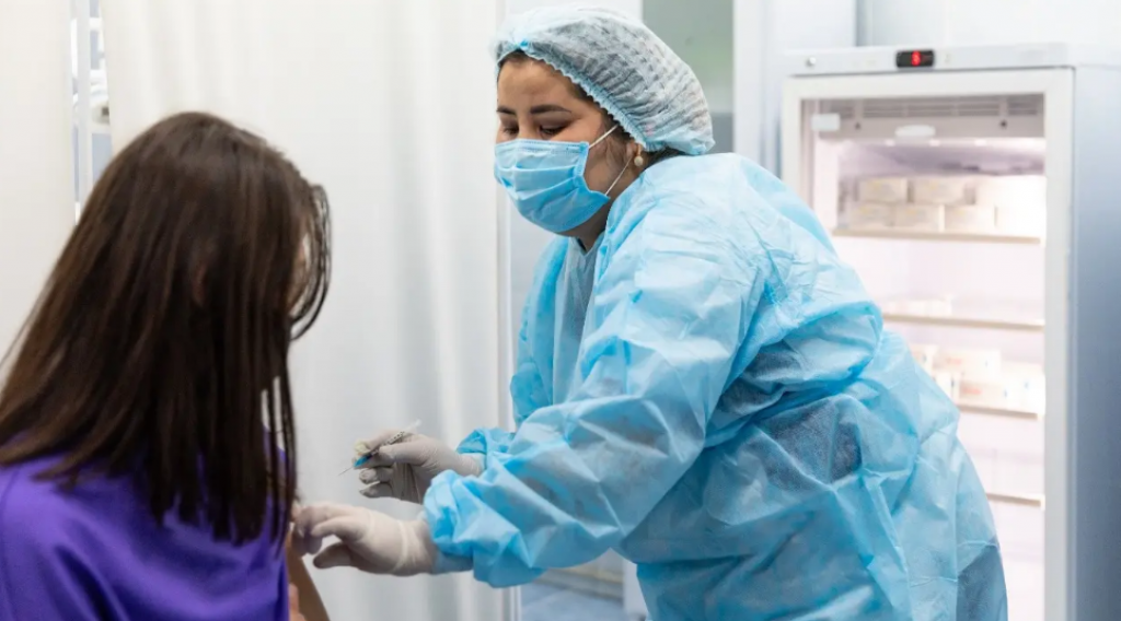 Какие сроки лишения свободы введут за нападение на медиков в Казахстане