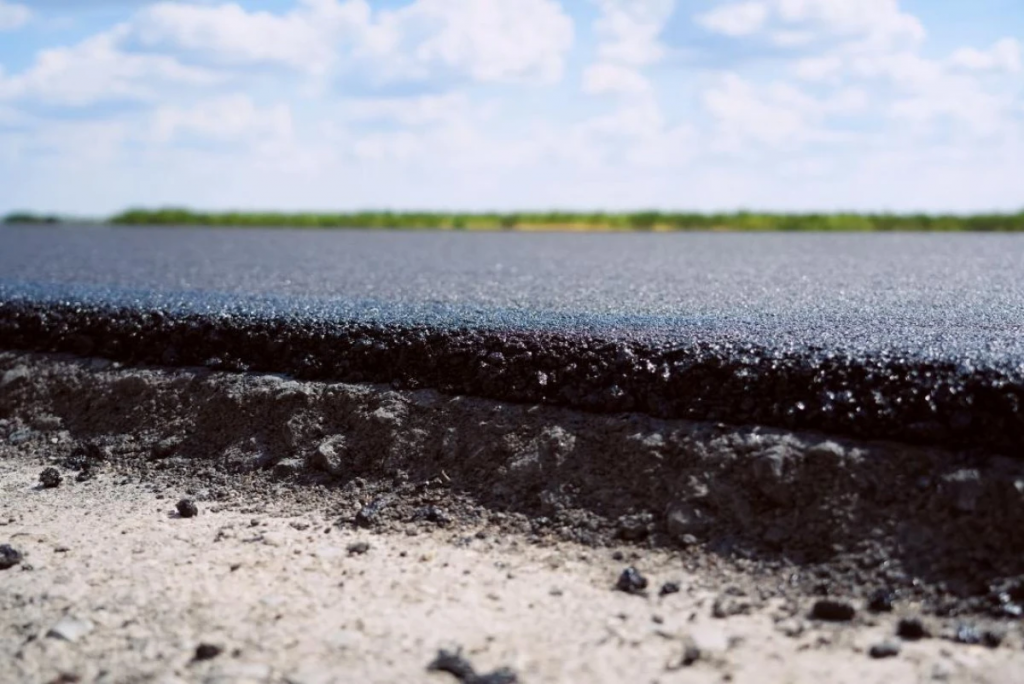 Дороги Казахстана модернизируют: 52 технологии получили «зелёный» свет