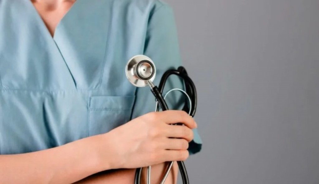 Как будут работать медучреждения Карагандинской области в праздники