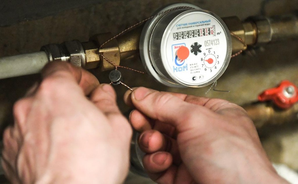 В Караганде рассказали, как начисляется оплата за воду до переопломбировки приборов учета