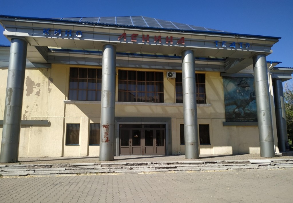 В Караганде состоялись судебные прения по делу о возврате в госсобственность кинотеатра «Ленина»