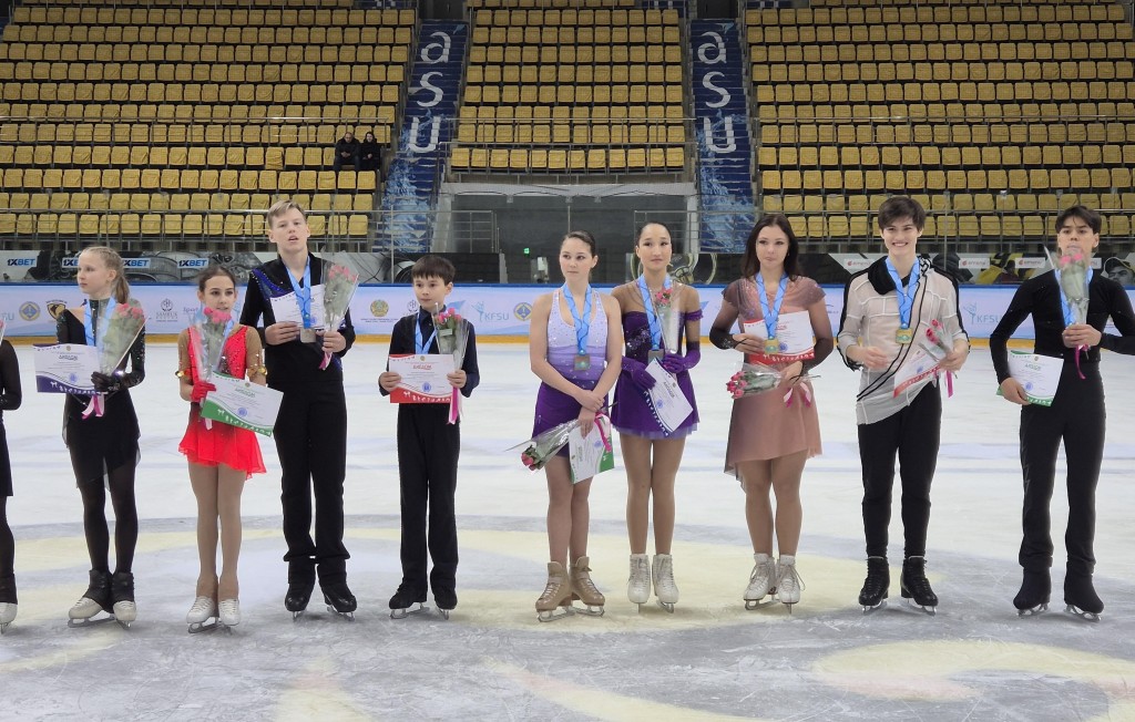 Таза киска балапандар порно фото