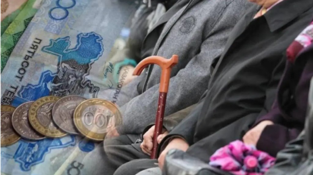 Слухи о досрочной выплате пенсий за январь в декабре опровергли в Минтруда РК