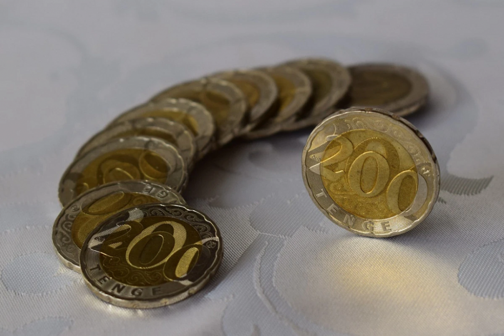 Сколько составляет средний размер пенсии в Казахстане