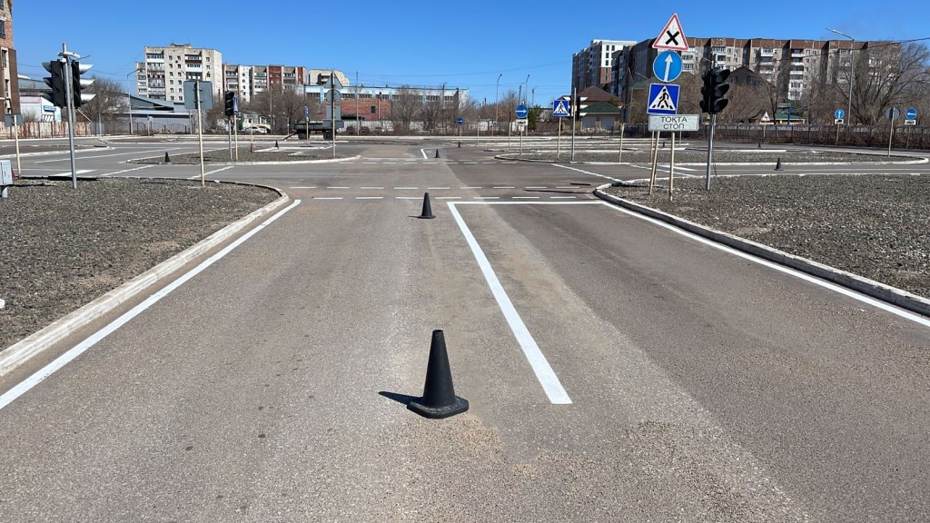 Свежая разметка появилась на территории автодрома Караганды