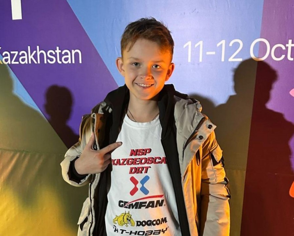 Юный карагандинец в третий раз стал чемпионом Казахстана по дрон-рейсингу