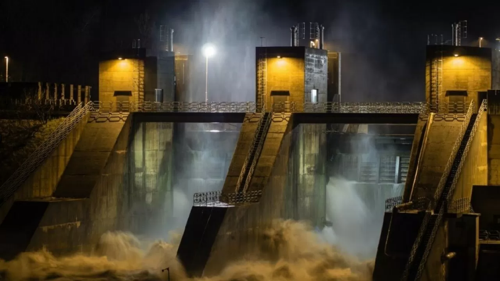 Хватит ли миллиардов на безопасность: в РК проверят сотни ГТС