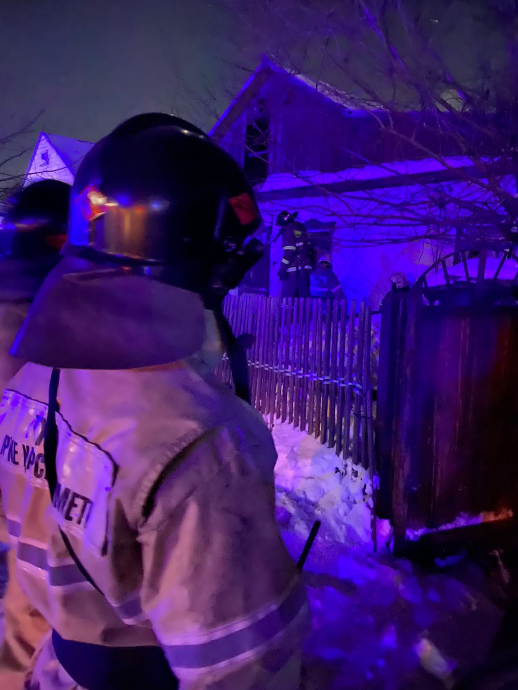 Мужчина погиб во время пожара в Караганде