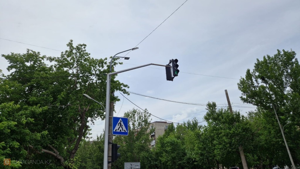 В Караганде тестируют ИИ-светофоры: как работает новая система регулирования движения