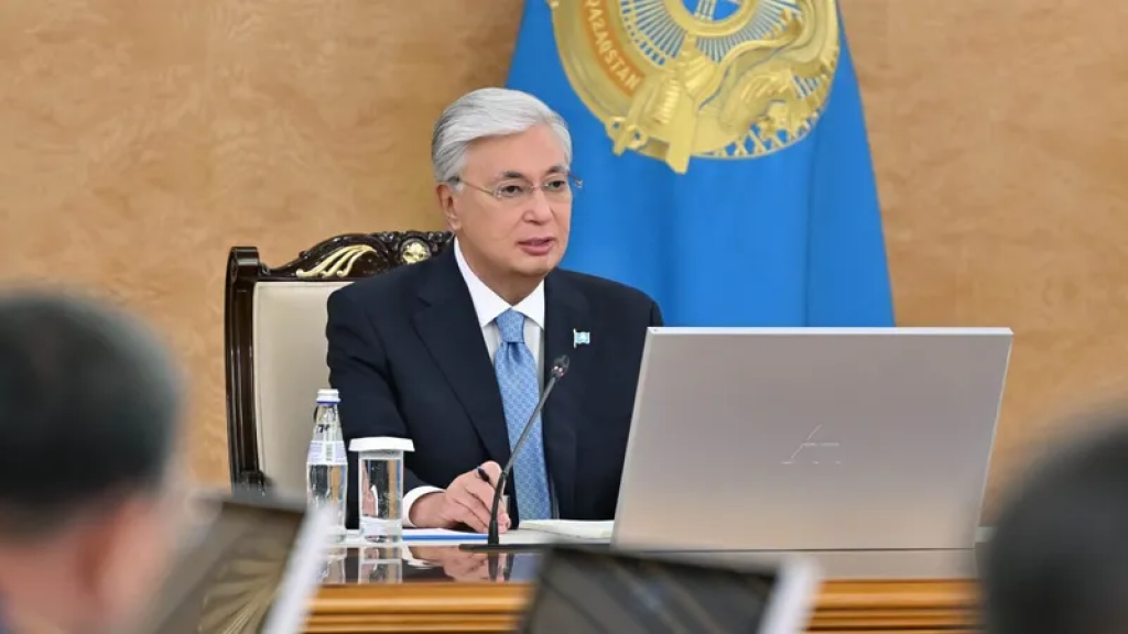 О самой крупной утечке данных казахстанцев высказался Касым-Жомарт Токаев