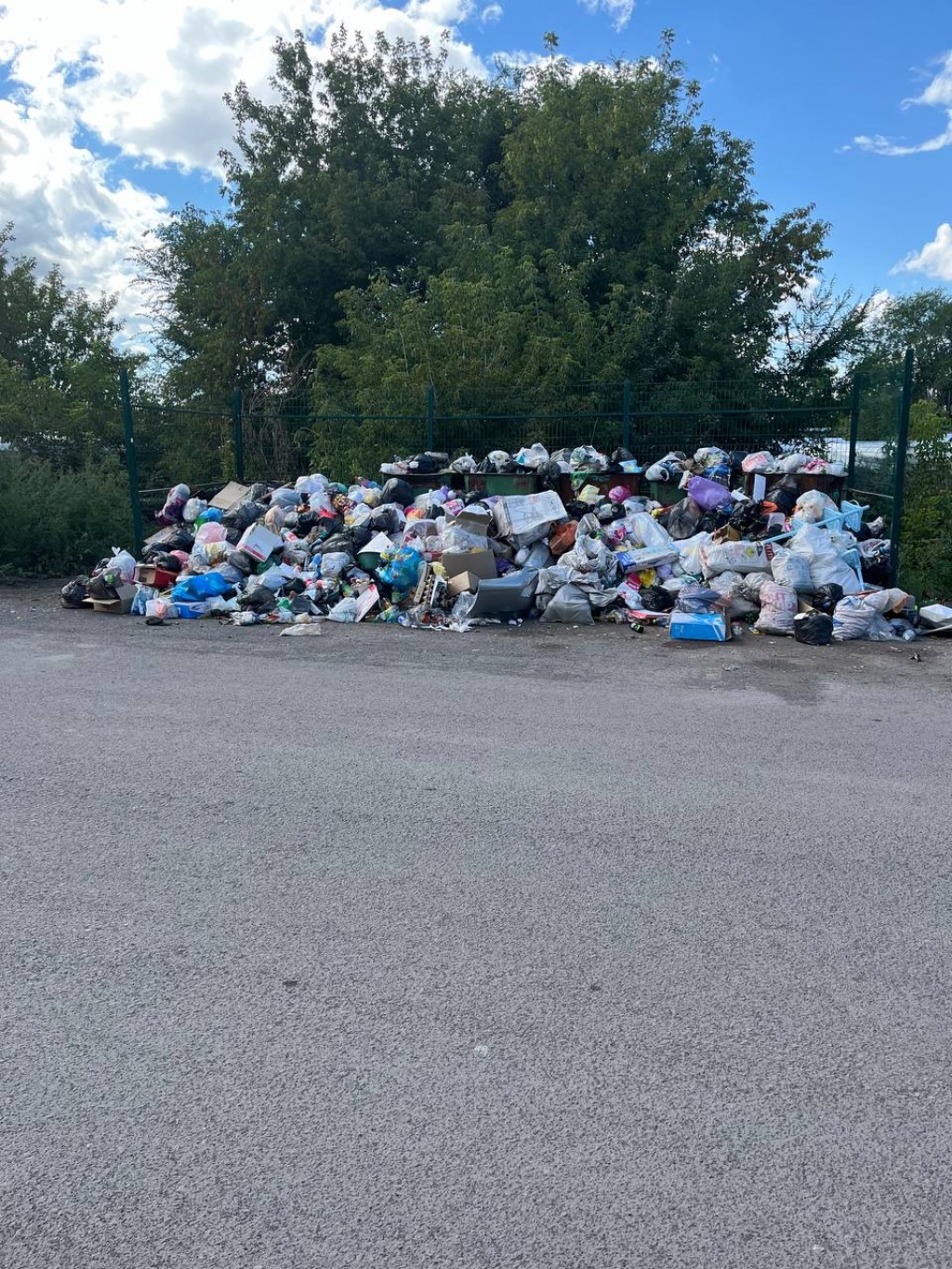 Мусорный коллапс в Караганде: Майкудук завален отходами