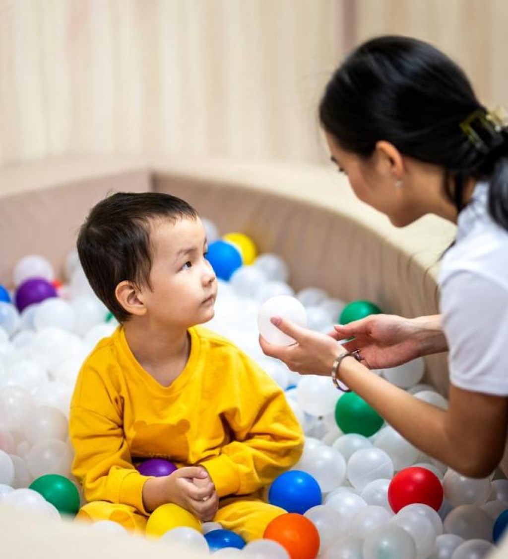 Республиканская «Детская инклюзивная академия» в Караганде приглашает особенных детей на кружковые занятия