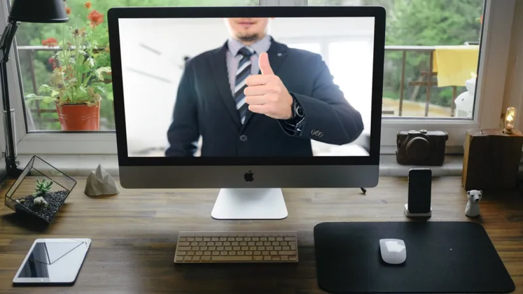 «Продавцы счастья»: как казахстанцам защититься от инфоцыган