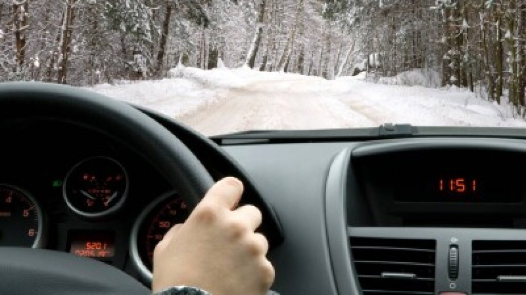 Как казахстанцам безопасно отогреть машину и от каких автогаджетов стоит отказаться зимой