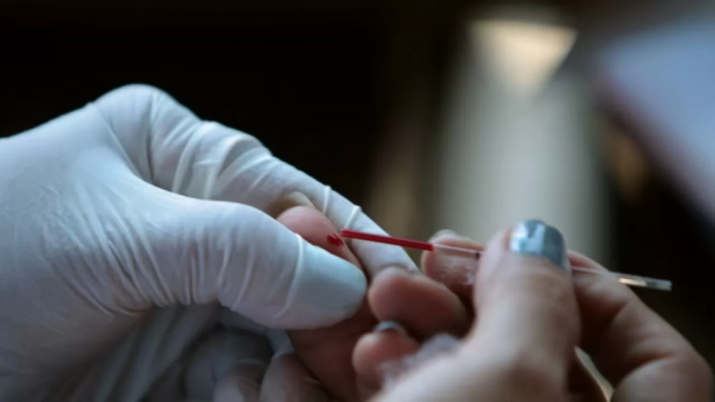 Cлучаи заражения ВИЧ в Казахстане будут расследовать по-новому