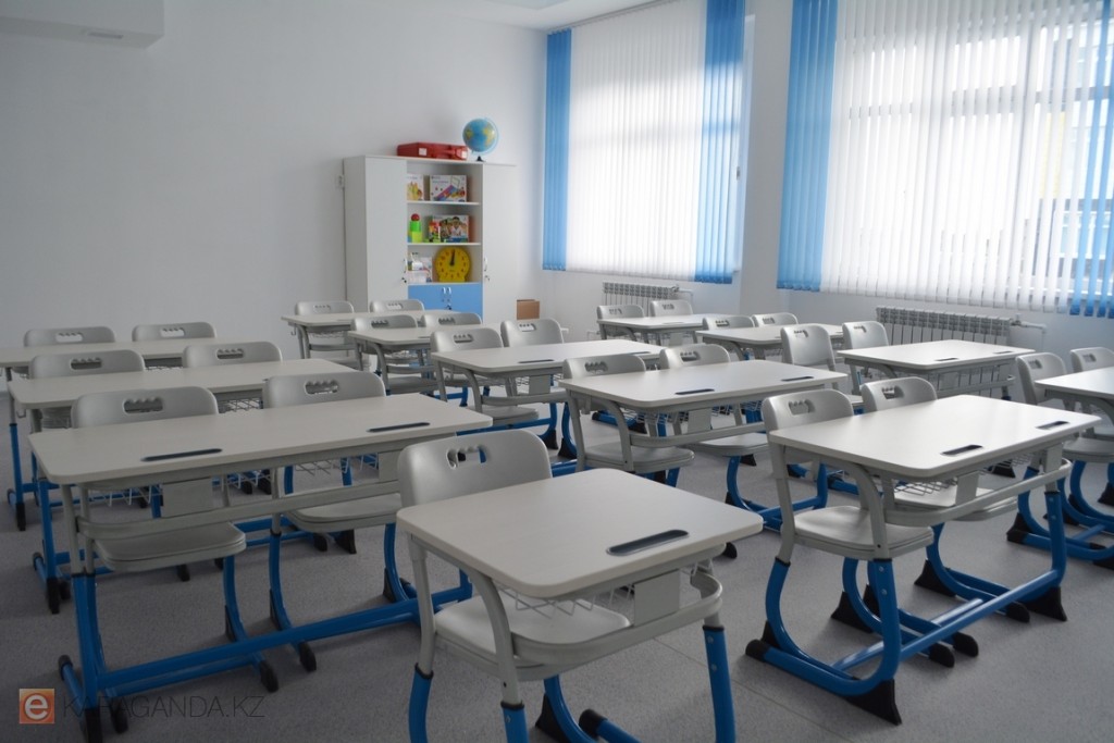Когда первоклассники уйдут на дополнительные каникулы в Казахстане