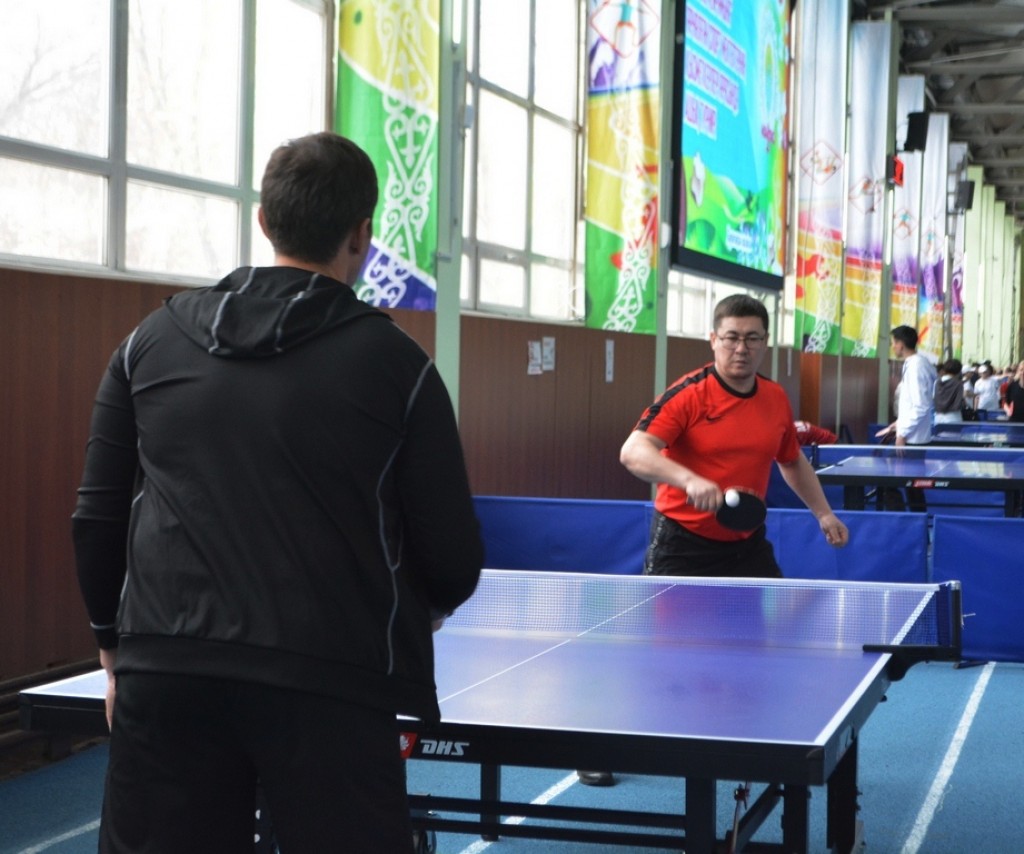 В Караганде прошел областной турнир среди сотрудников спортивных школ