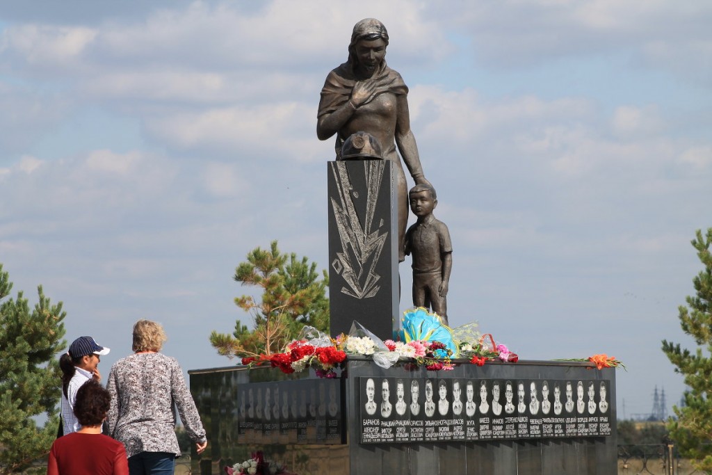 Память в запустении: абайский мемориальный комплекс погибшим шахтёрам нуждается в реставрации