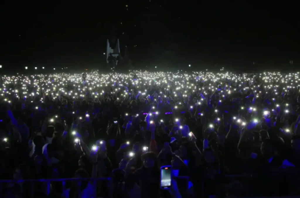 Как в Казахстане будут наказывать артистов за использование фонограммы