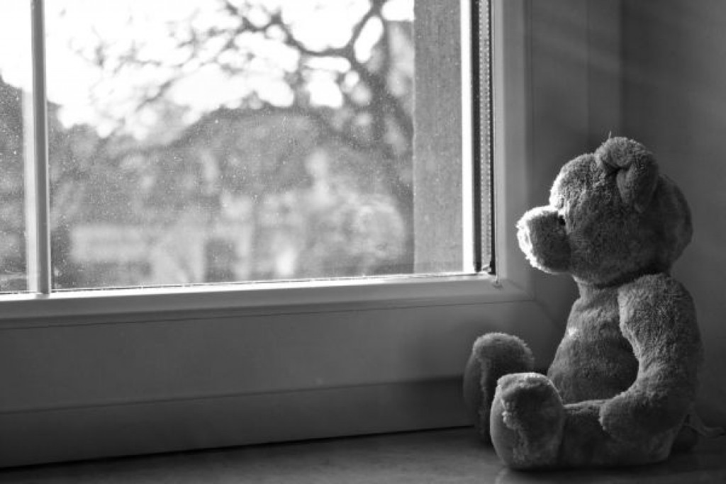 В Темиртау ребёнок разбился насмерть, выпав из окна