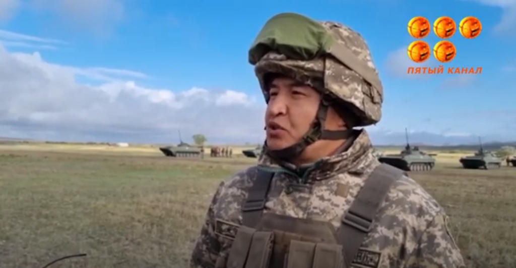 Бригадно-тактические учения прошли на полигоне Спасского учебного центра в Карагандинской области