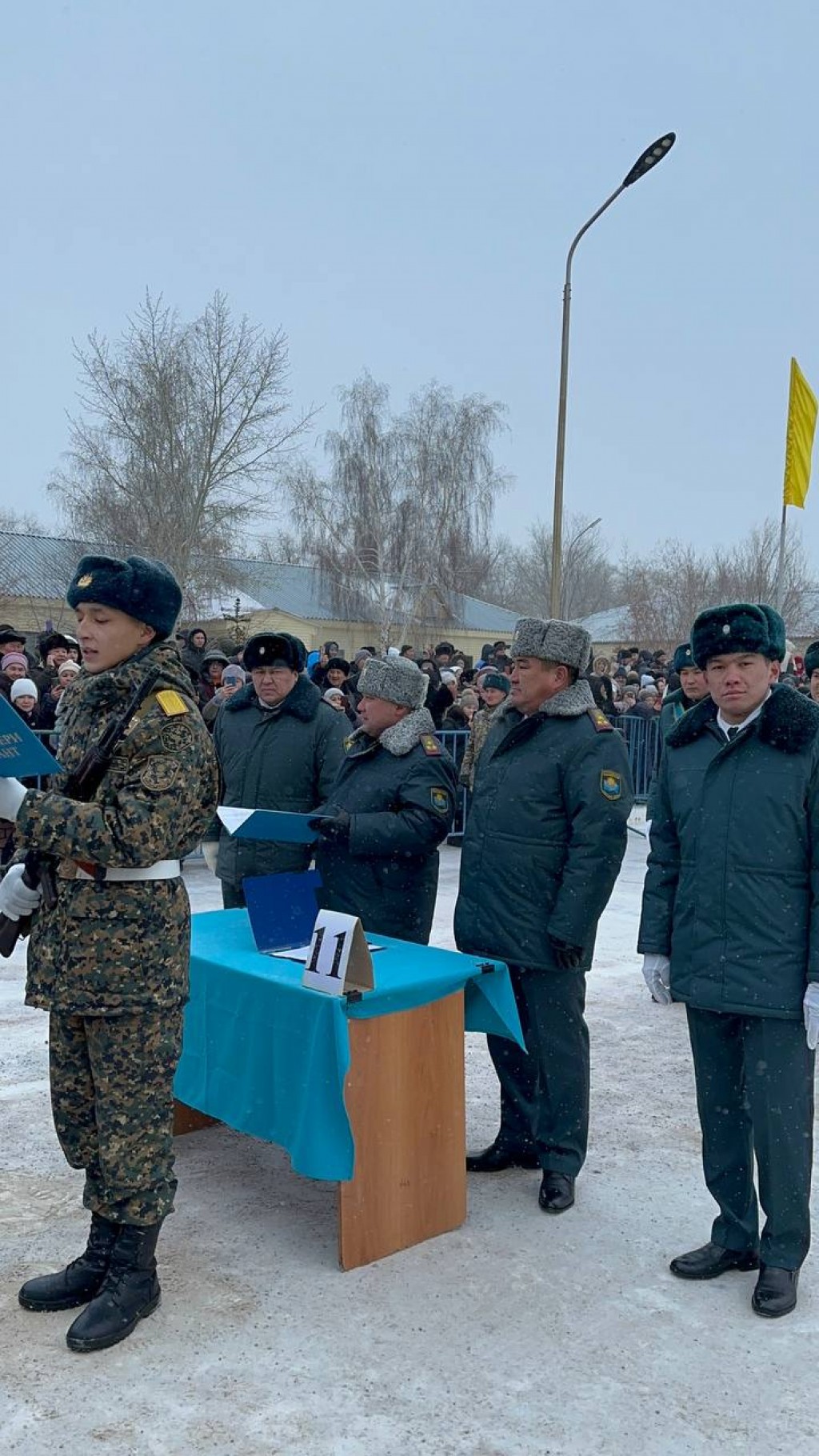 Военнослужащие частей 6505 и 5451 приняли присягу