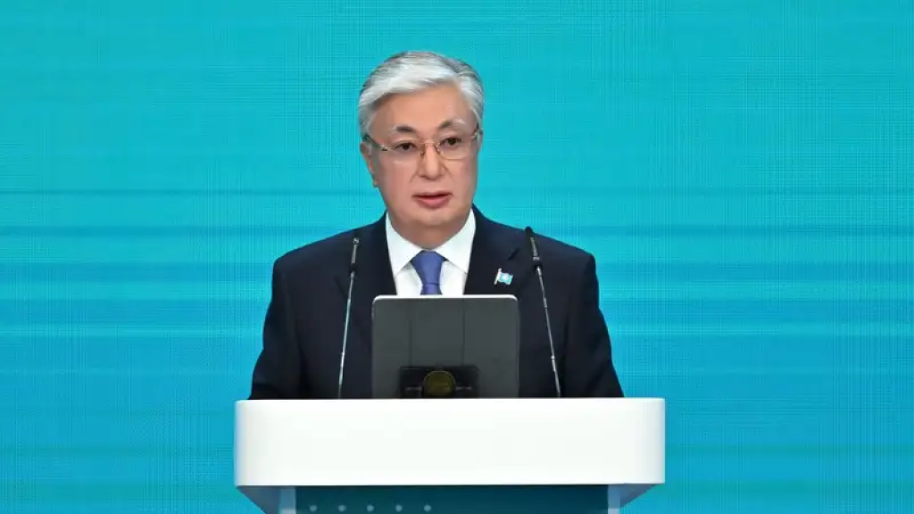 Токаев: В Казахстане нет культуры экономии воды, нужно ее прививать